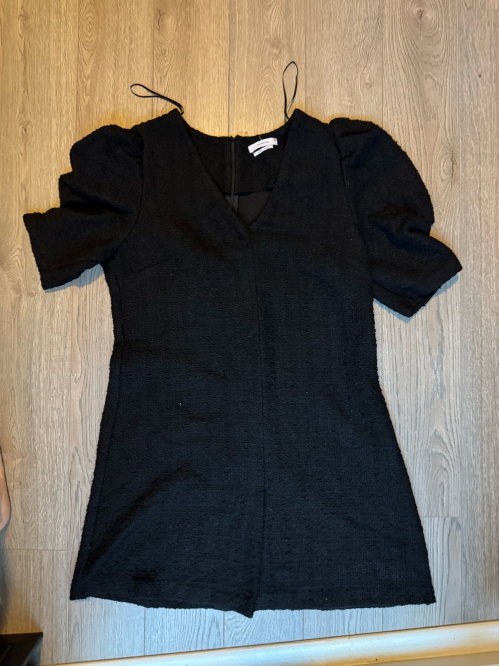 Reserved Black V-Neck Short-Sleeve Sweater Dress XL winter dresses